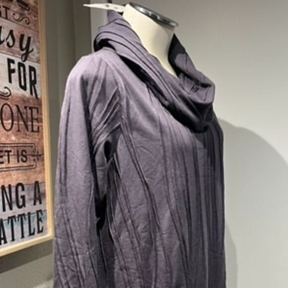 cowlneck purple blouse w pockets NWT - Picture 2 of 12